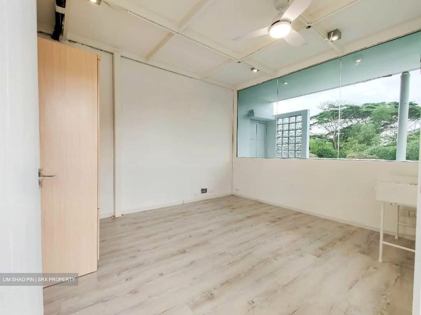 Casa Pasir Ris (D17), Condominium #574643531